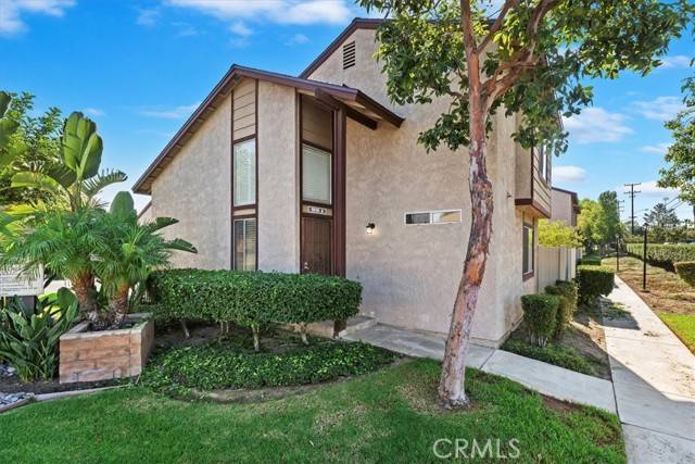 Corona, CA 92879,1616 Windmill LN A