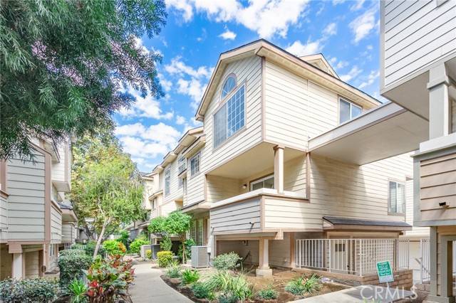 Pacoima, CA 91331,11150 Glenoaks 270