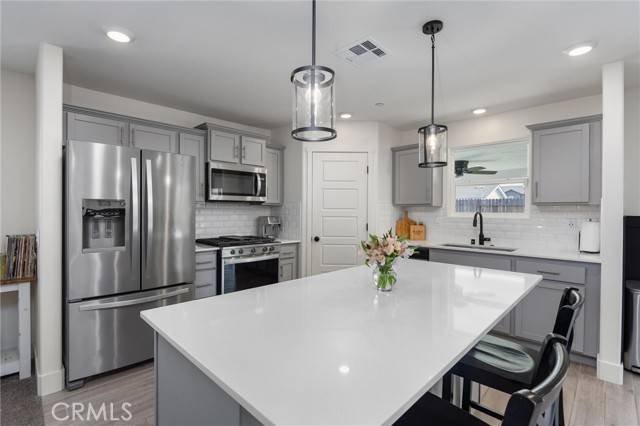 Bakersfield, CA 93311,10107 Estacada AVE