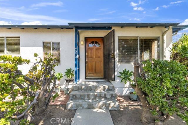 Sherman Oaks, CA 91423,4542 Stansbury AVE