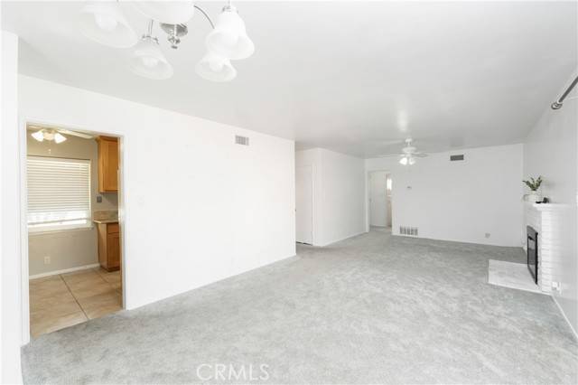 Riverside, CA 92504,8653 8653 Larkin