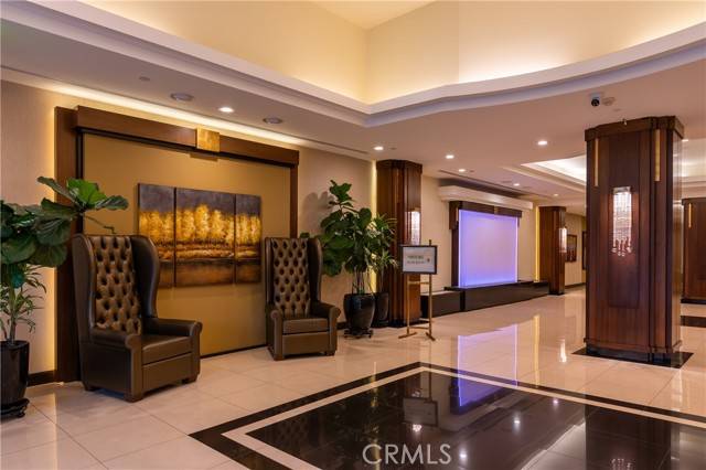 Glendale, CA 91203,343 Pioneer DR 905