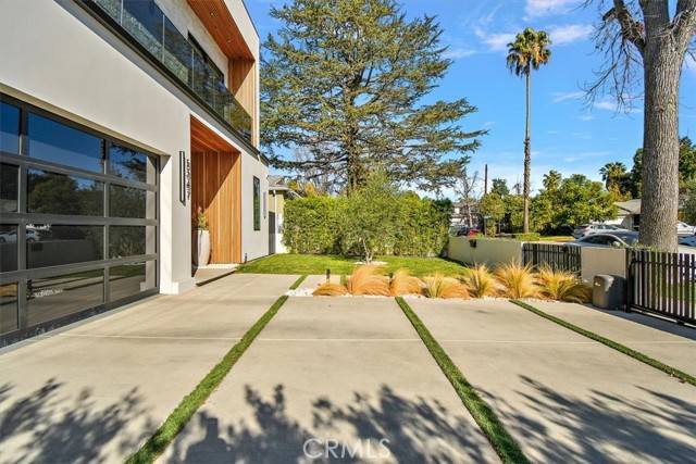 Sherman Oaks, CA 91411,5347 Natick AVE