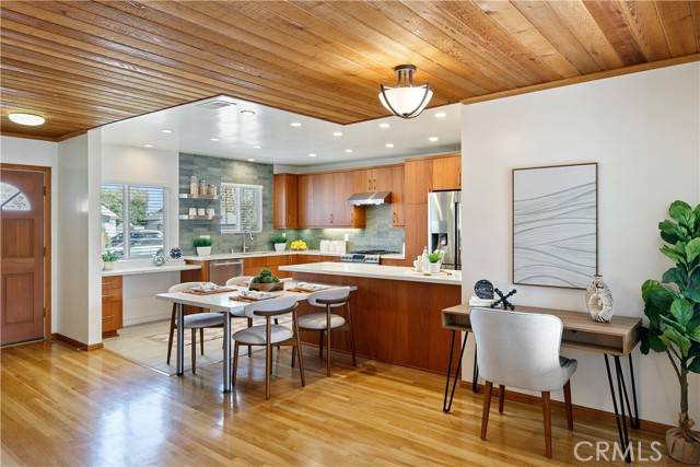 Torrance, CA 90504,3826 185th ST