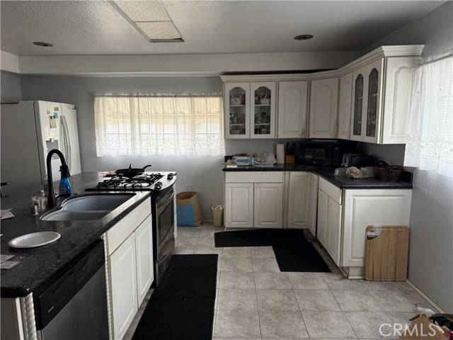 Garden Grove, CA 92840,11052 Faye