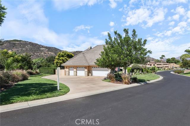 Murrieta, CA 92562,38441 Shoal Creek DR