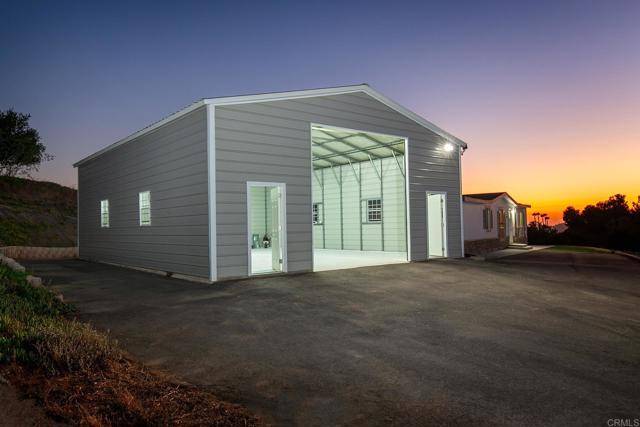 Alpine, CA 91901,365 ALPINE HEIGHTS RD