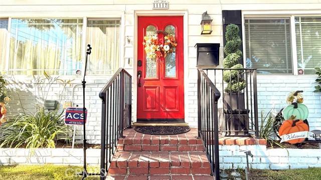 North Hollywood, CA 91606,11117 Sylvan ST