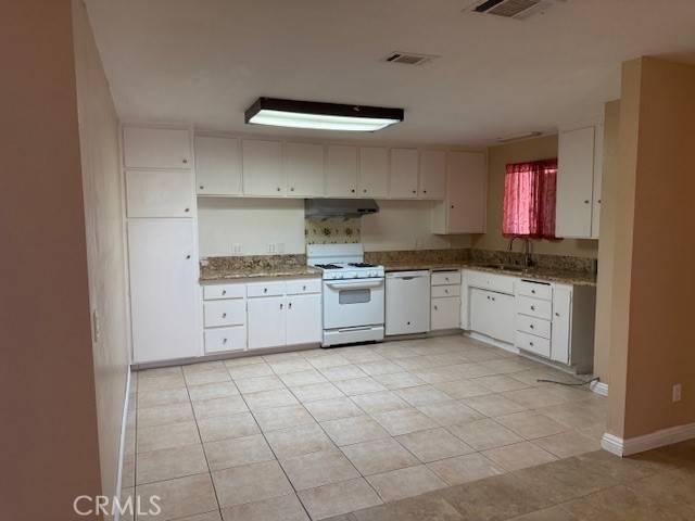 La Puente, CA 91746,1519 Bromley AVE