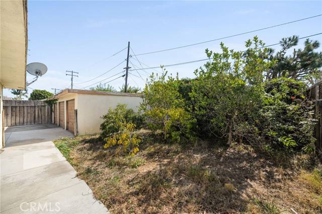 Costa Mesa, CA 92627,263 E 21st