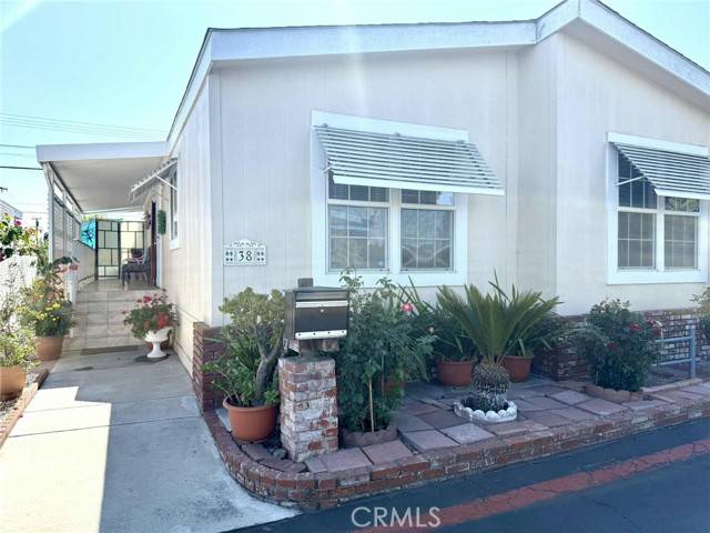 Westminster, CA 92683,14362 Bushard ST 38