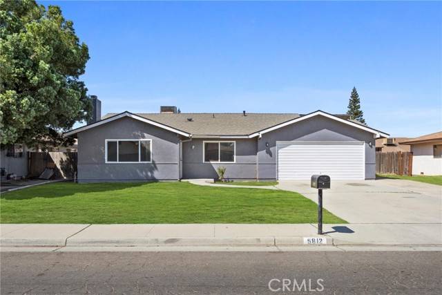 Bakersfield, CA 93309,5812 Appletree LN