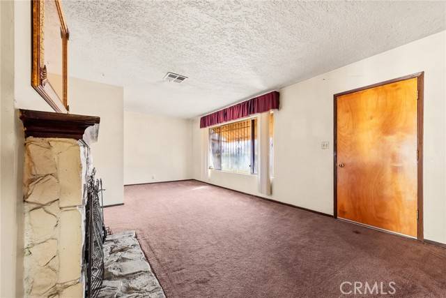 Monrovia, CA 91016,207 Los Angeles AVE