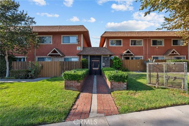 Panorama City, CA 91402,14265 Terra Bella St 10