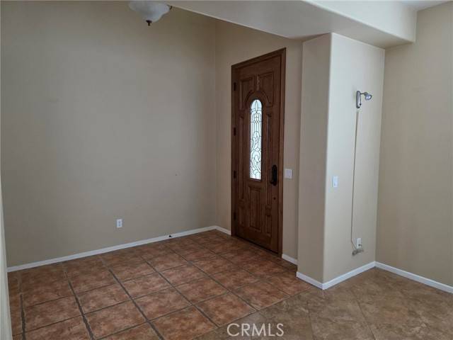 Eastvale, CA 92880,13491 Falcon Ridge RD