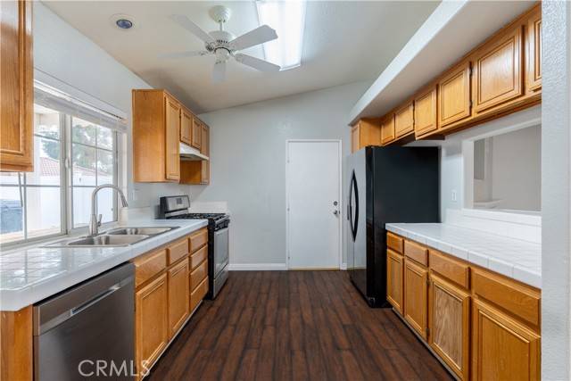 San Jacinto, CA 92583,1363 Galileo WAY