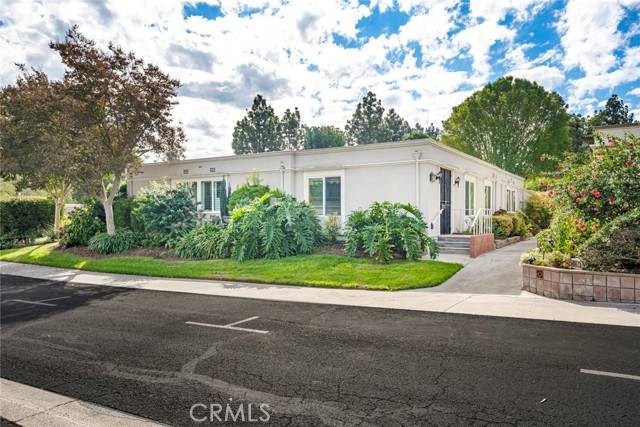 Laguna Woods, CA 92637,495 Calle Cadiz A