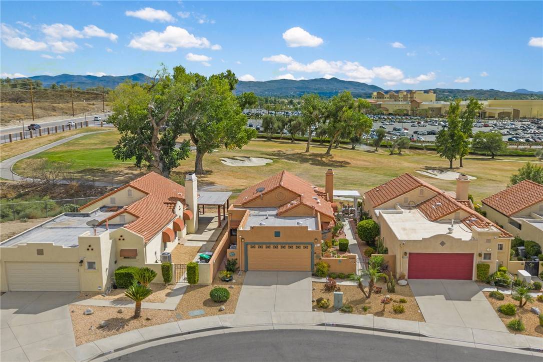 San Jacinto, CA 92583,1856 Carrera