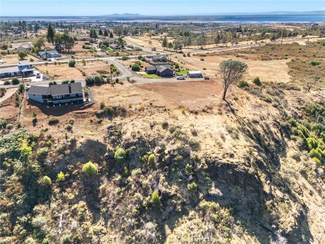 Paradise, CA 95969,5027 Russell DR