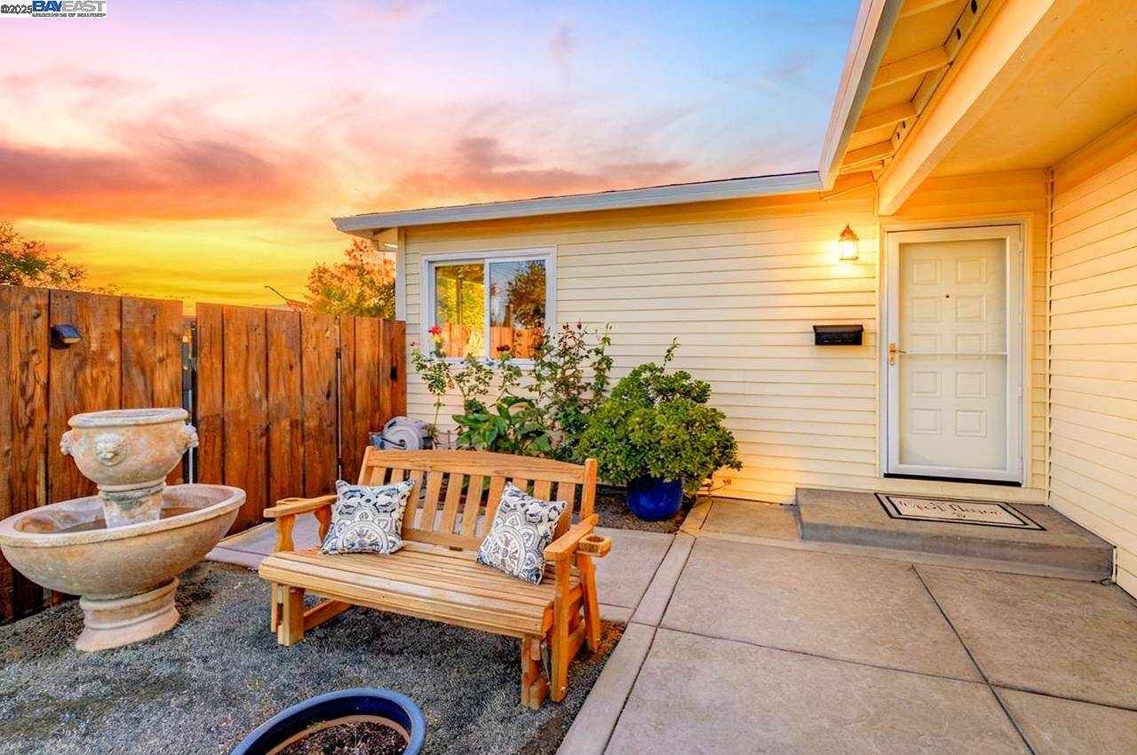 Livermore, CA 94550,3973 Duke WAY