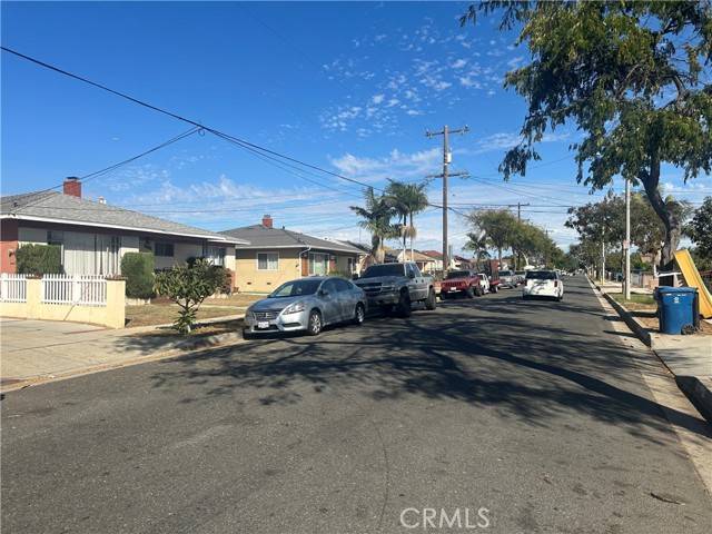 Inglewood, CA 90303,3511 3511 1/2 W 111th