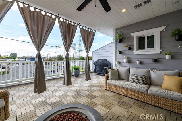 Torrance, CA 90504,17508 Van Ness AVE