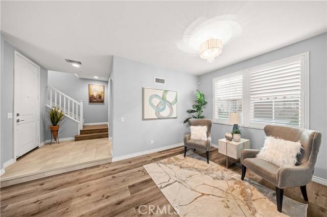 Pomona, CA 91767,221 Promenade ST