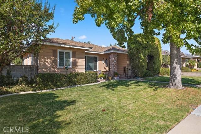 Upland, CA 91786,887 3rd PL