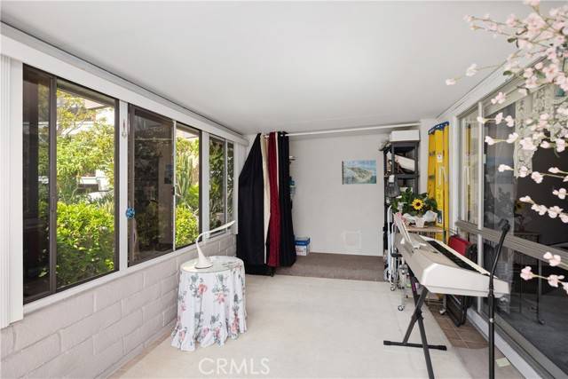 Laguna Woods, CA 92637,2348 Via Mariposa West B