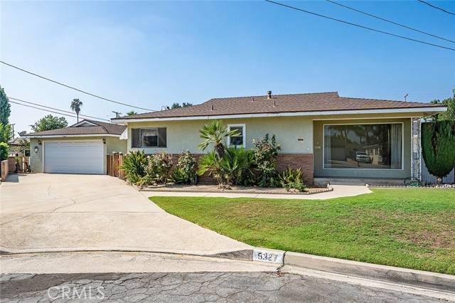 Temple City, CA 91780,5327 Buttons AVE