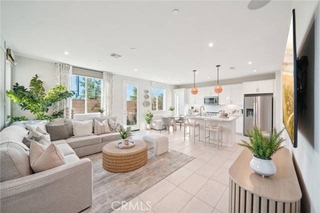 Fontana, CA 92336,16074 Esparza LN