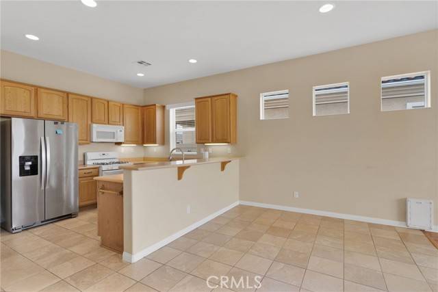 Apple Valley, CA 92308,11147 Avonlea RD