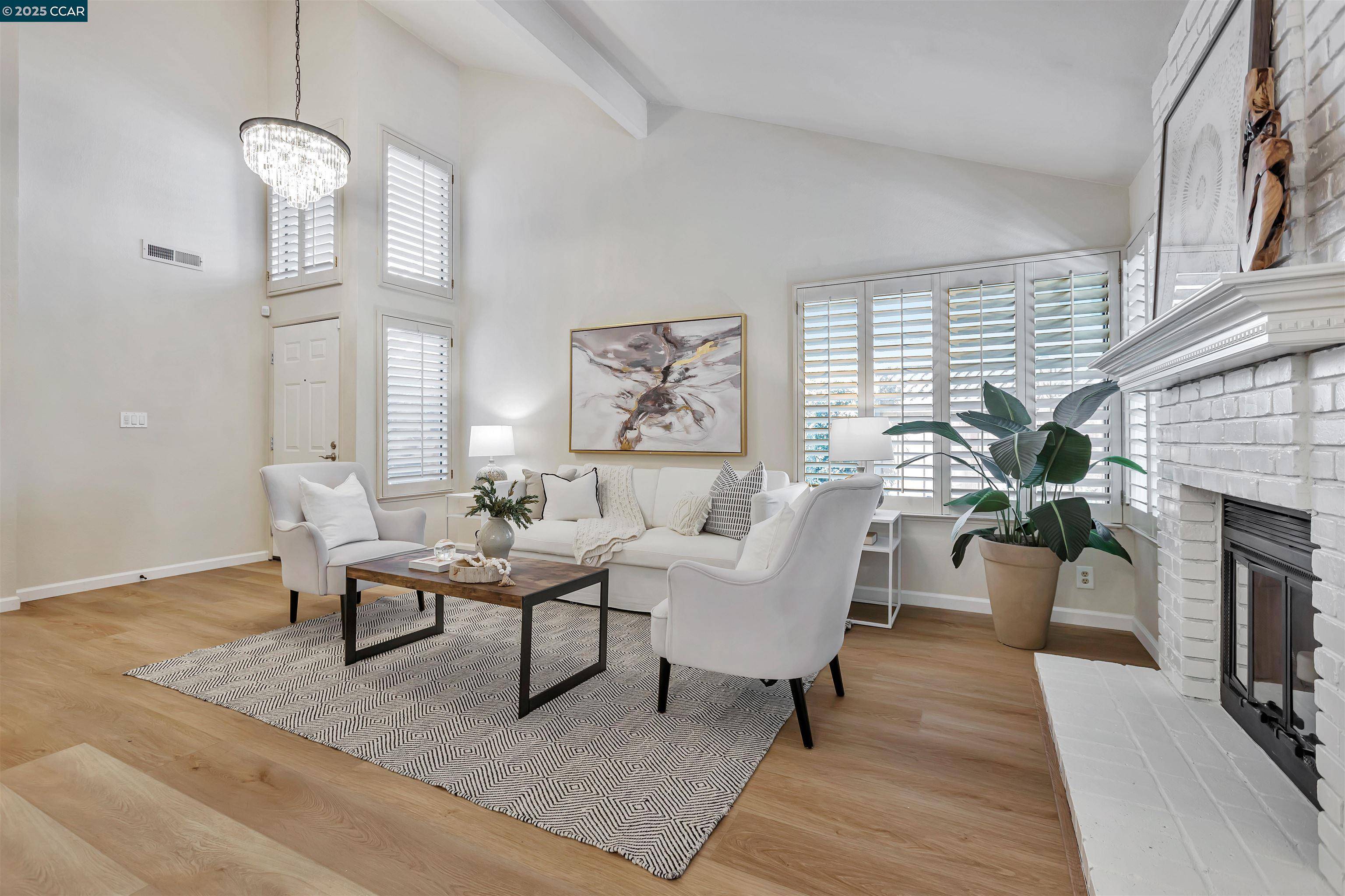 Pleasant Hill, CA 94523,104 Lupine Ln