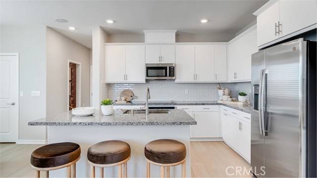 Ontario, CA 91761,2603 Cloudview Privado