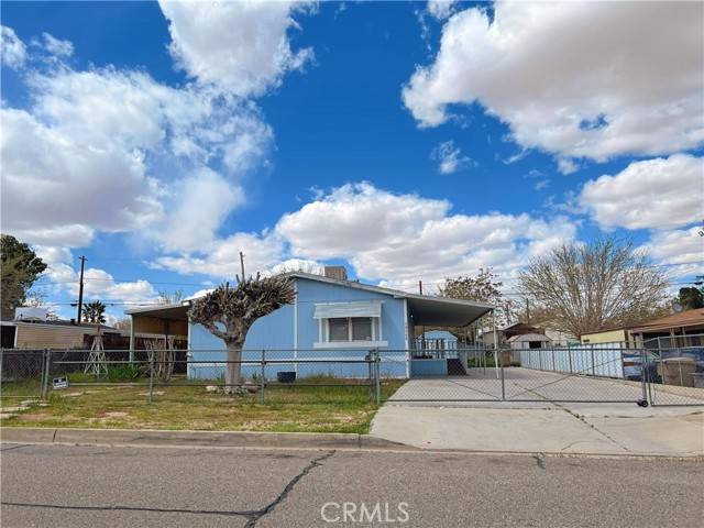 Hesperia, CA 92345,19168 Westlawn ST