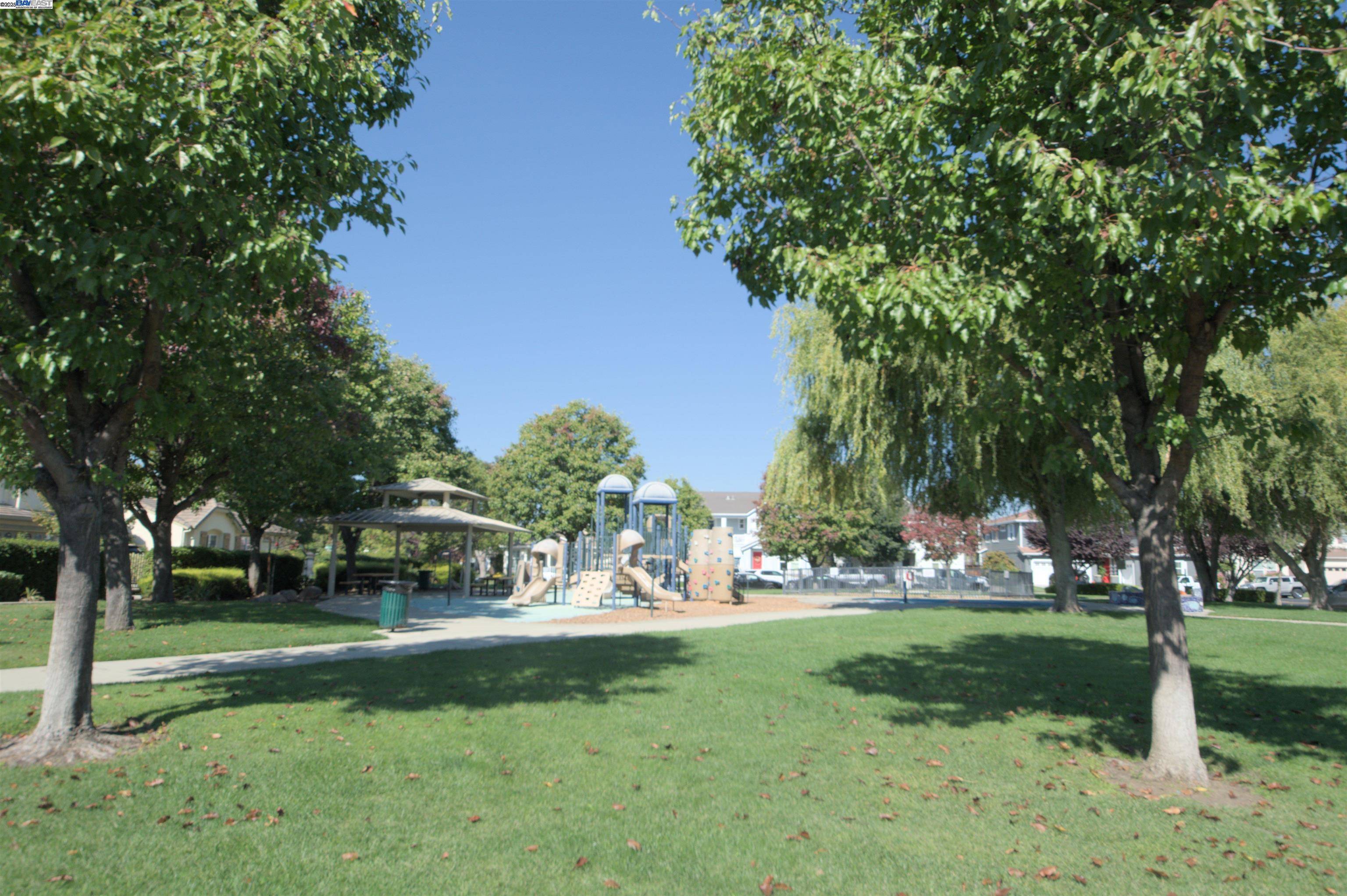 Brentwood, CA 94513,1612 MARINA WAY