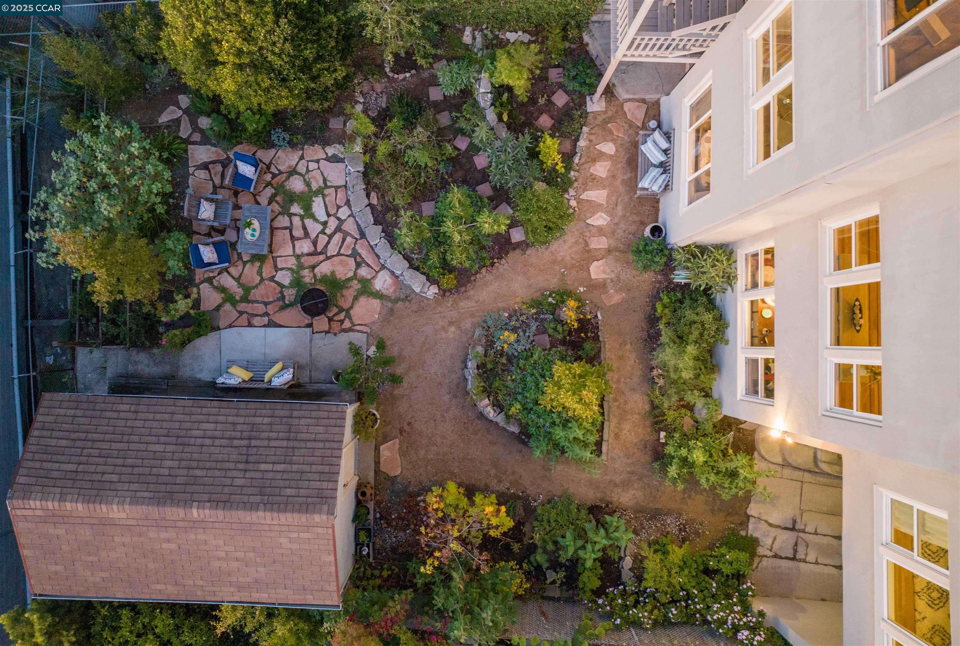 Oakland, CA 94611,4215 Terrace St