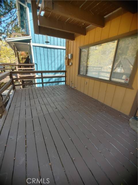 Arrowbear, CA 92382,32981 Deer