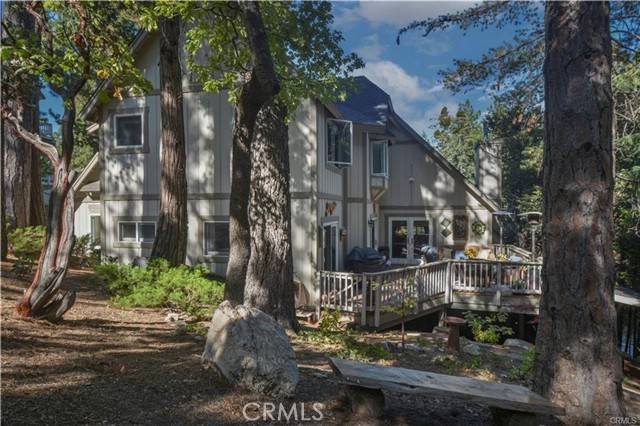 Lake Arrowhead, CA 92391,196 N Fairway