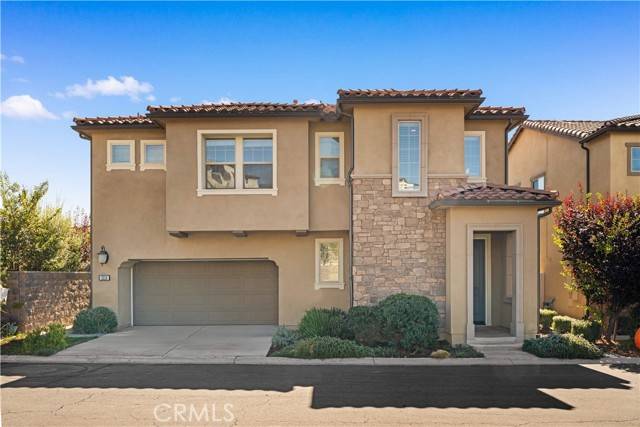 Lake Forest, CA 92610,2218 Arroyo Trabuco