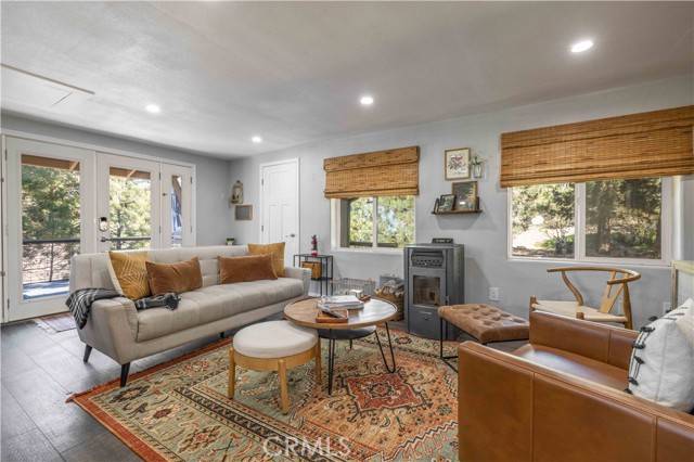 Fawnskin, CA 92333,39470 North SHR