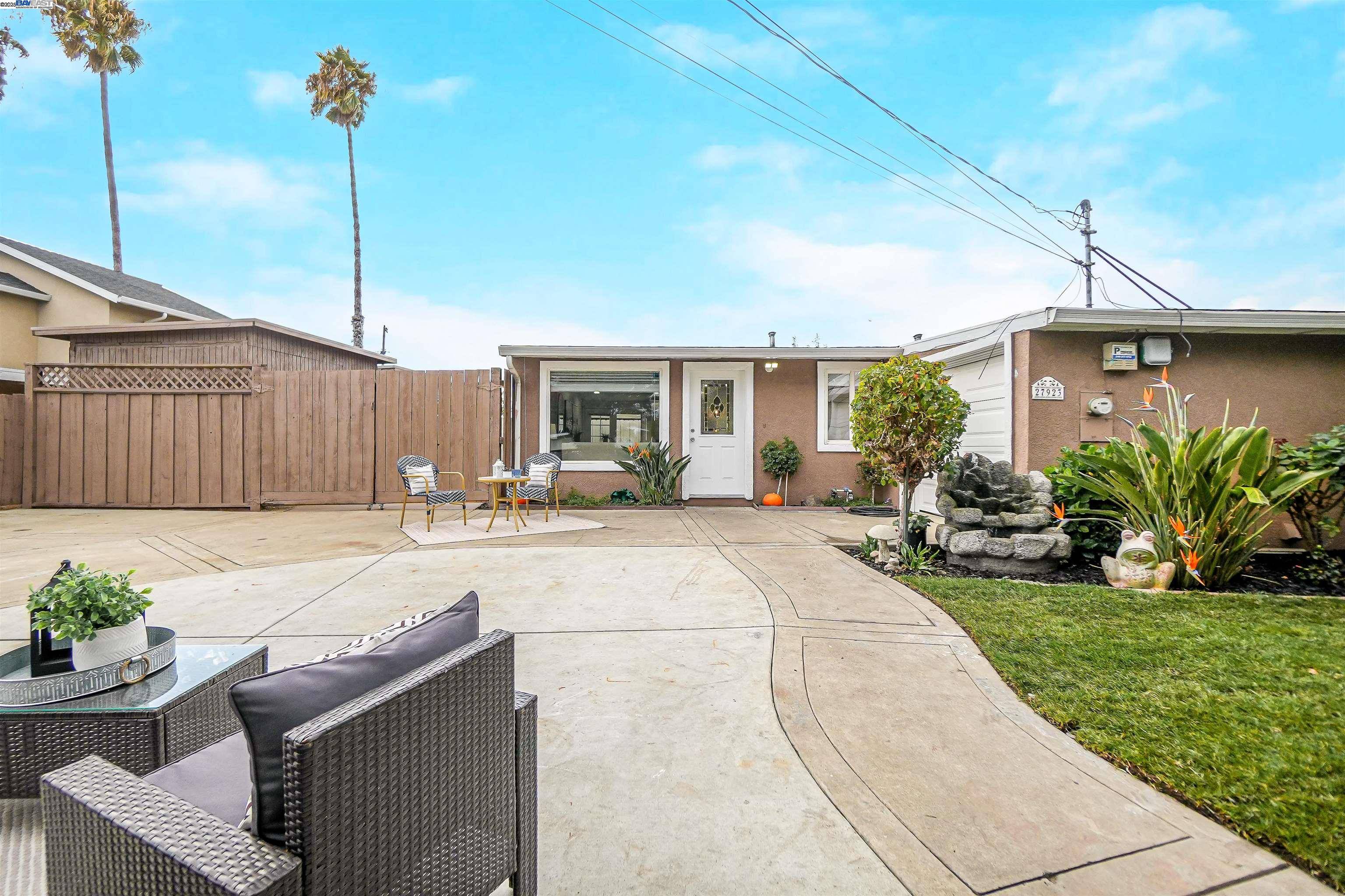 Hayward, CA 94544,27923 Havana Ave