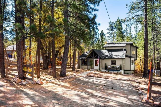Big Bear Lake, CA 92315,40149 Hillcrest