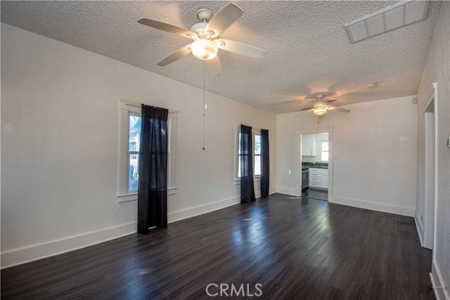 Corona, CA 92882,1107 W Grand