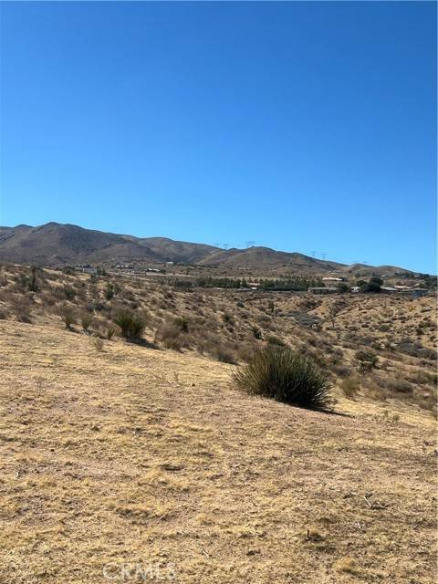 Apple Valley, CA 92308,9670 Denrock RD