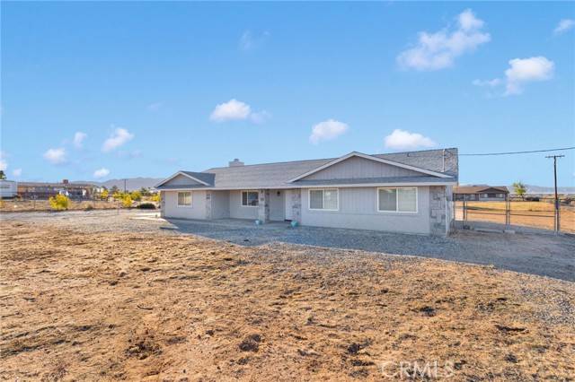 Apple Valley, CA 92307,22337 Waalew