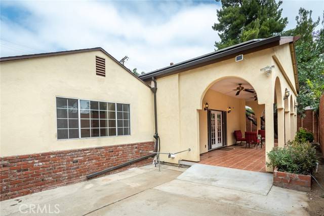 Sherman Oaks, CA 91401,5617 Katherine AVE