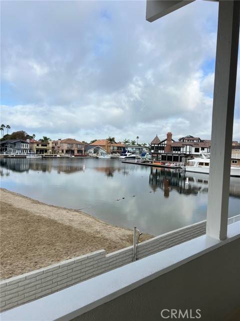 Huntington Beach, CA 92649,4051 Davenport DR