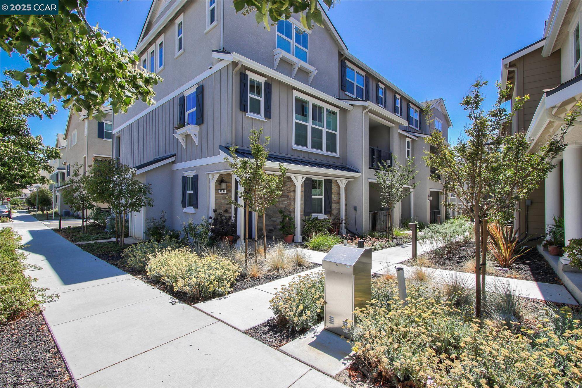 Dublin, CA 94568,3988 Windsor WAY