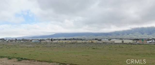 Tehachapi, CA 93561,8 Challenger